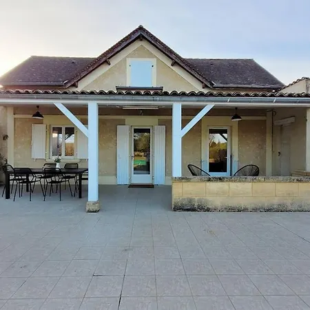 Le Quai * Saint-Vincent-de-Cosse