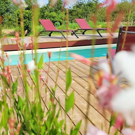 Le Quai * Saint-Vincent-de-Cosse